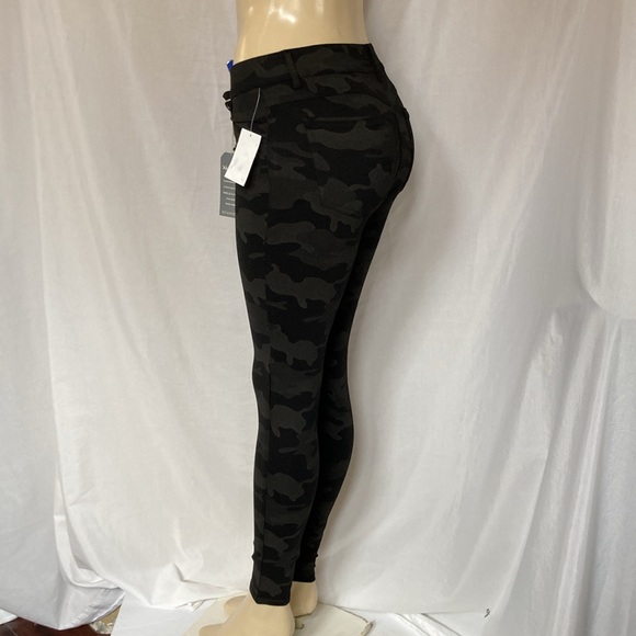 WIT & WISDOM Leggings Women’s Size 6 Camouflage Ponte Knit Ankle Trousers NWT - Picture 7 of 10